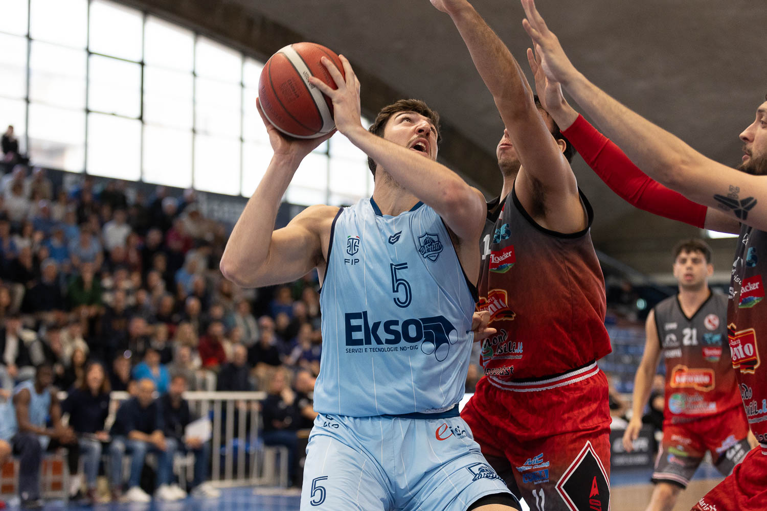 Francesco Piscetta continuerà a giocare alla Virtus Ragusa