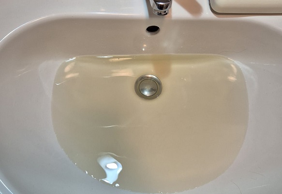 Rientrato a Marina di Ragusa il caso “acqua gialla”. Solo inutile allarmismo