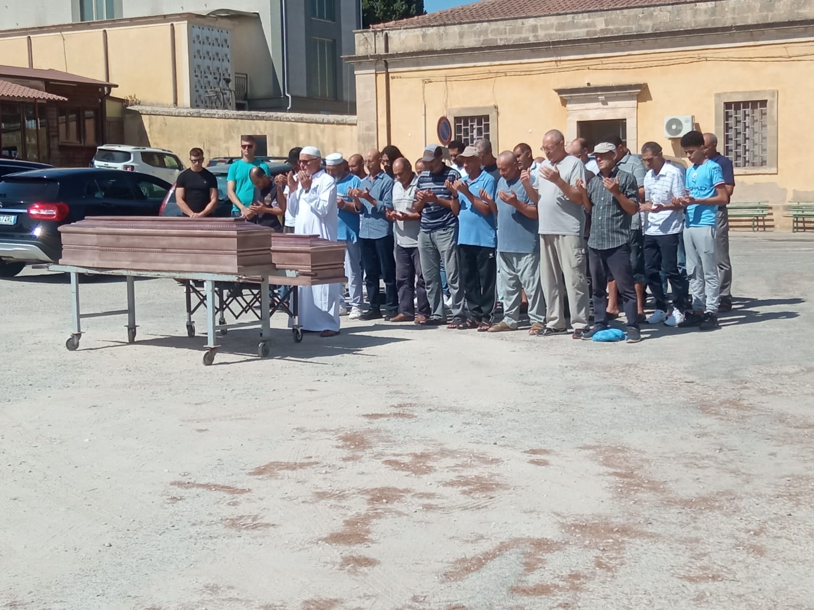 Vittoria: l’ultimo saluto a Mariem e Samah. Le salme partiranno per la Tunisia