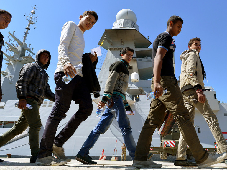 Casi di scabbia tra i migranti sbarcati stamattina a Pozzallo