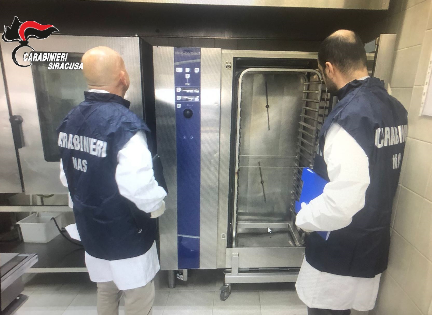 Sospesa attività di ristorazione per gravi carenze igieniche: operazione dei Nas di Ragusa