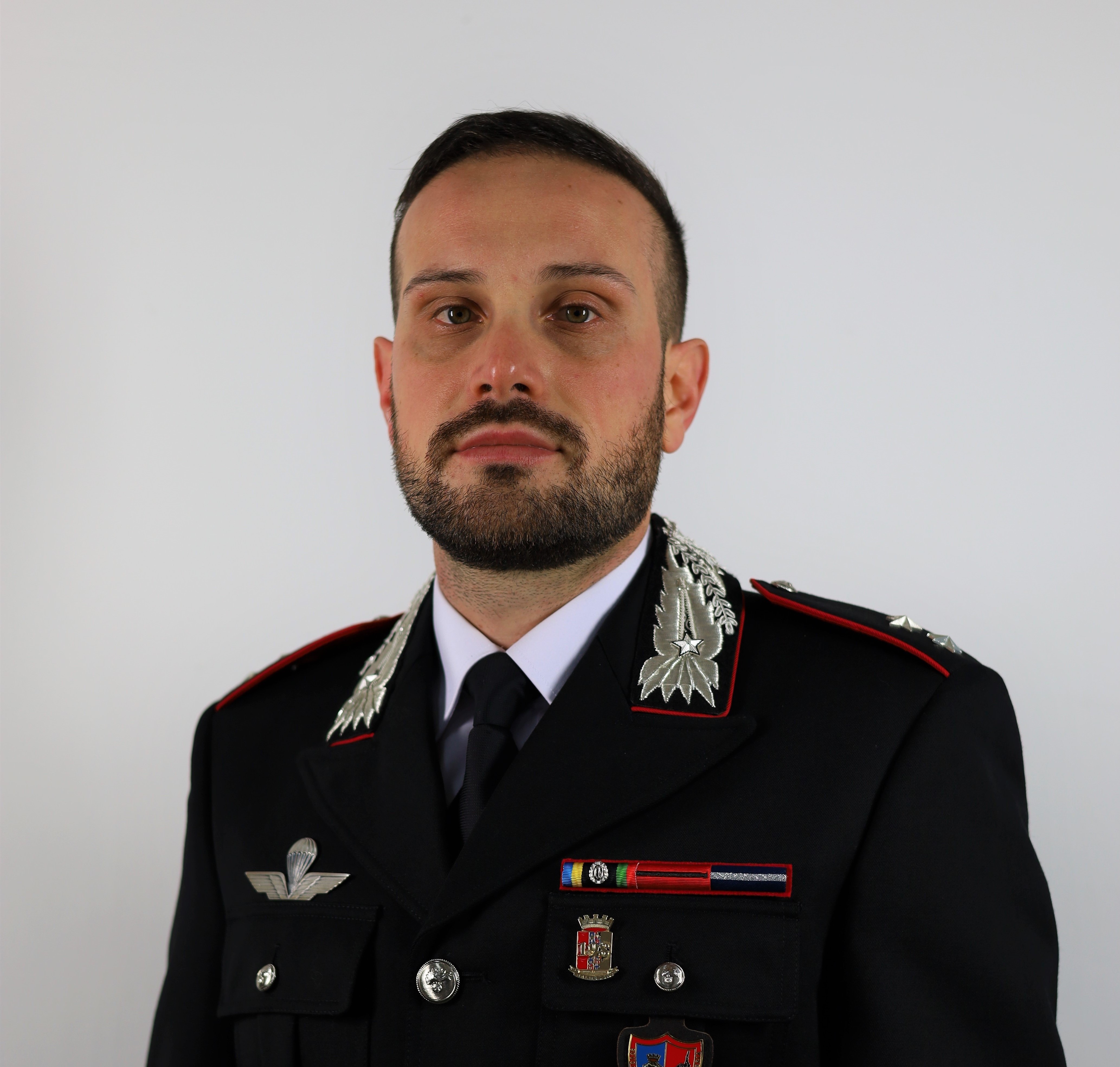 Un nuovo ufficiale in forza al Comando Provinciale dei Carabinieri di Ragusa: è il tenente Mario Andreozzi