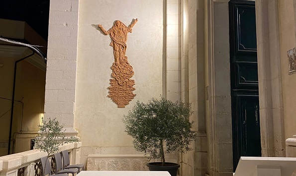Comiso: il giardino della Basilica dell’Annunziata intitolato a don Franco Forti