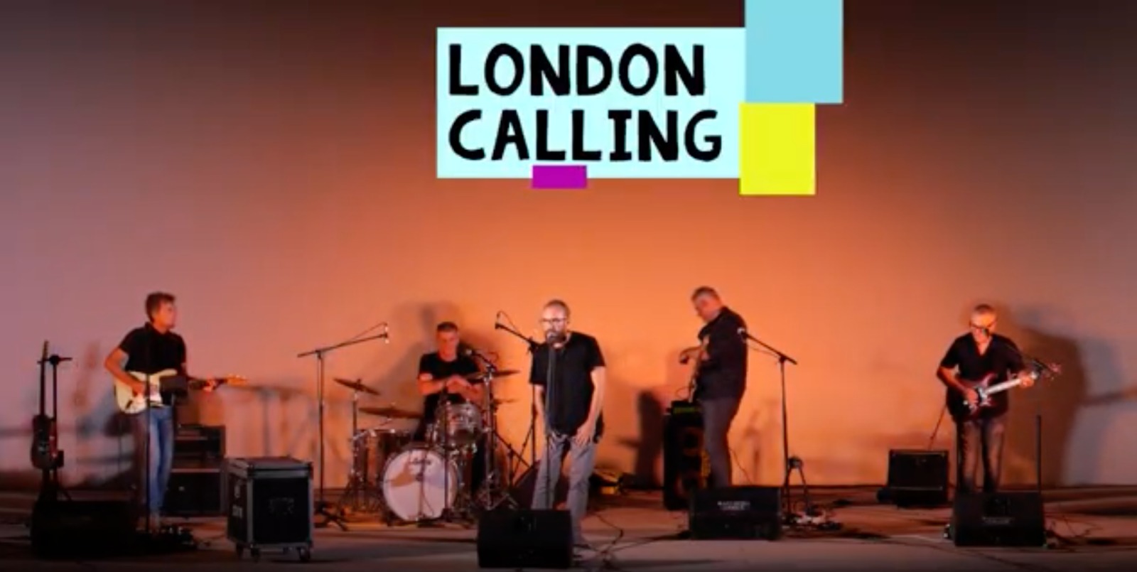 “London calling”, musiche e cronache dalla capitale degli anni ’60 chiuderà venerdì a Modica la stagione estiva “InTeatroAperto”