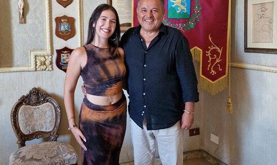 La sciclitana Martina Ingallinesi partecipa a Miss Volto Italy