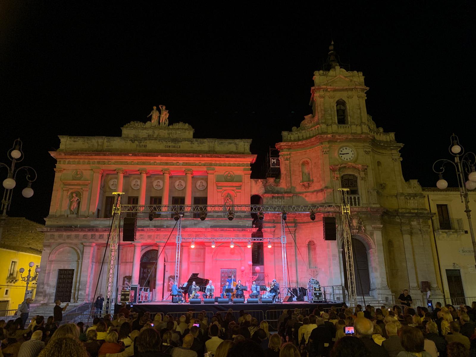 Grande successo per il ritorno del Vittoria Jazz Festival music & Wine e per gli eventi di “Terroir” Cerasuolo di Vittoria