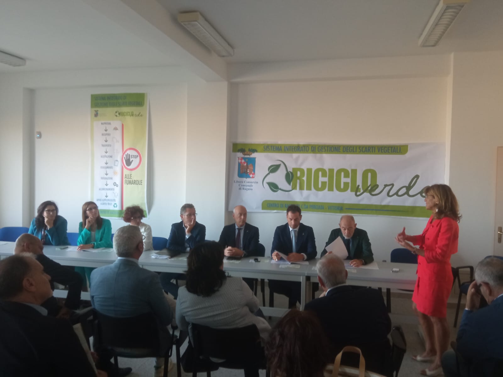 Fumarole e smaltimento illecito dei rifiuti: la visita a Vittoria della Commissione parlamentare