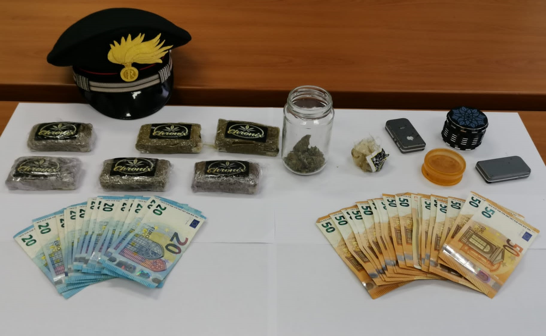 L’hashish nascosta nel garage: giovane modicano arrestato