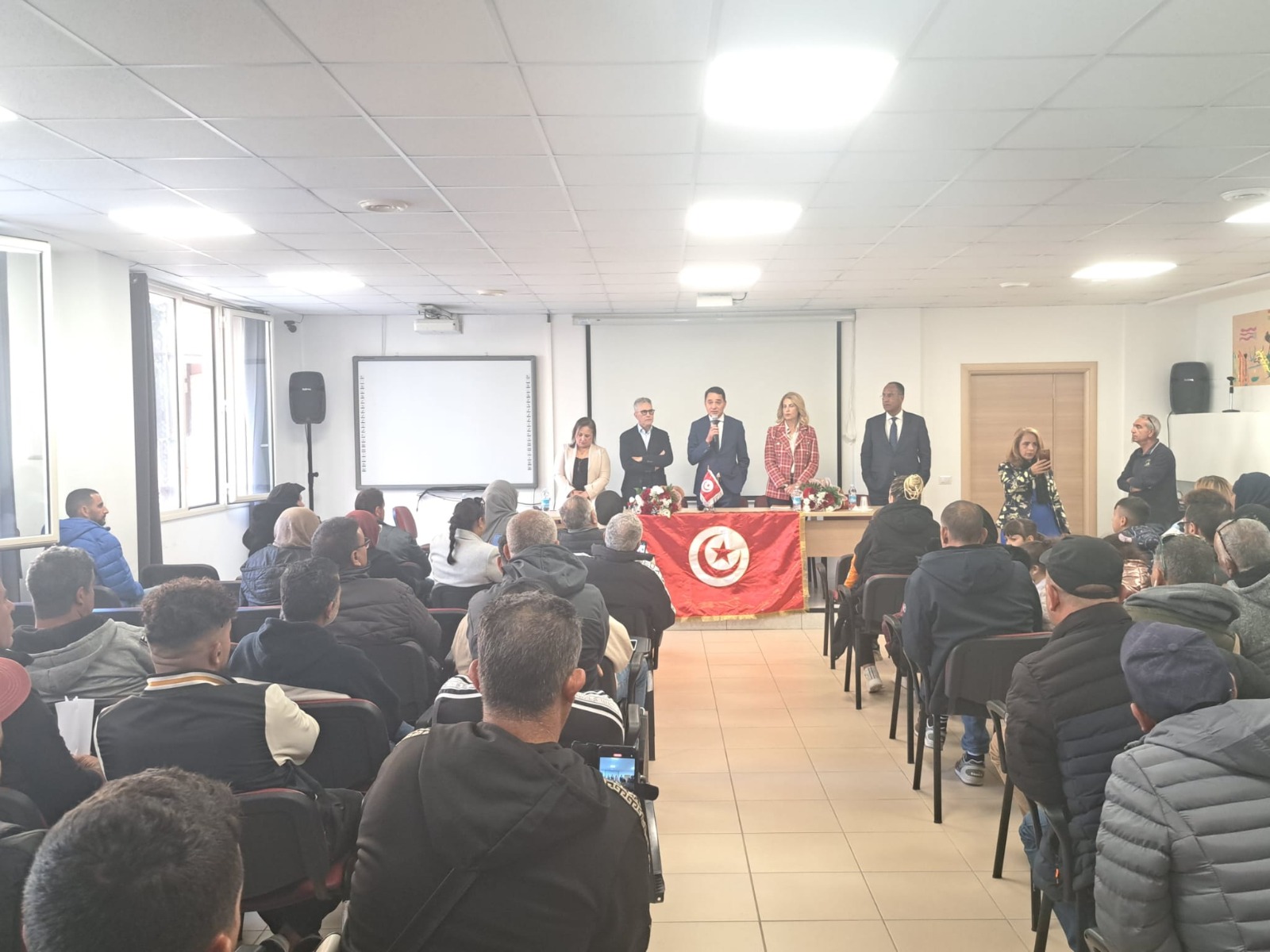 Ragusa: incontro tra il Console tunisino e la comunità tunisina in Sicilia. Annunciata una nuova rotta da Catania