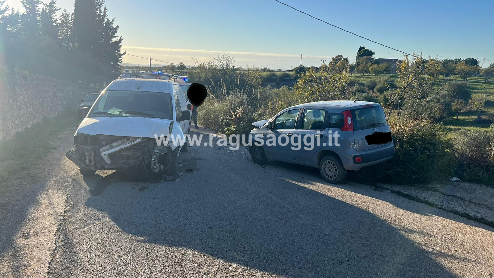 Incidente a Chiaramonte, scontro auto-furgone, ferita una donna