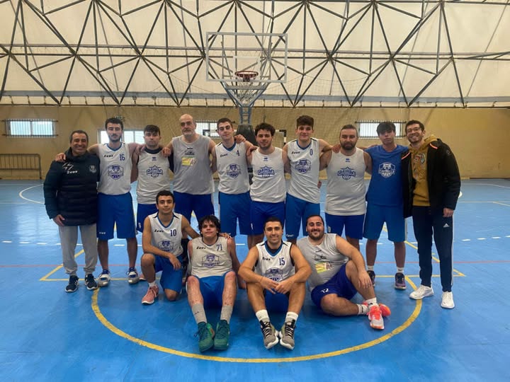 La “F. Ciavorella” basket maschile inizia con il piede  giusto il campionato unico di DR3 Sicilia. Vince in casa con l’ Ideal Gela