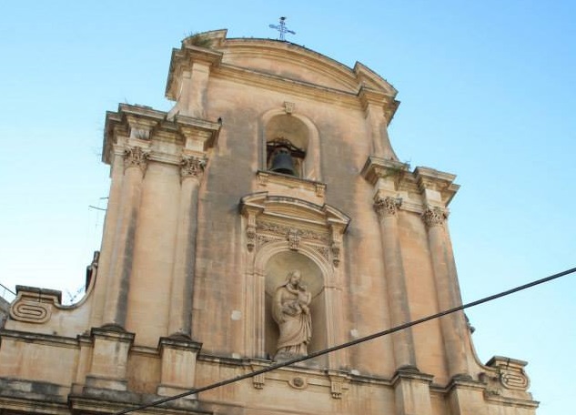 Chiesa Santa Maria del Gesù a Scicli. C’è attesa per l’inizio dei lavori di recupero e restauro. Chiusa alle funzioni nel 2010