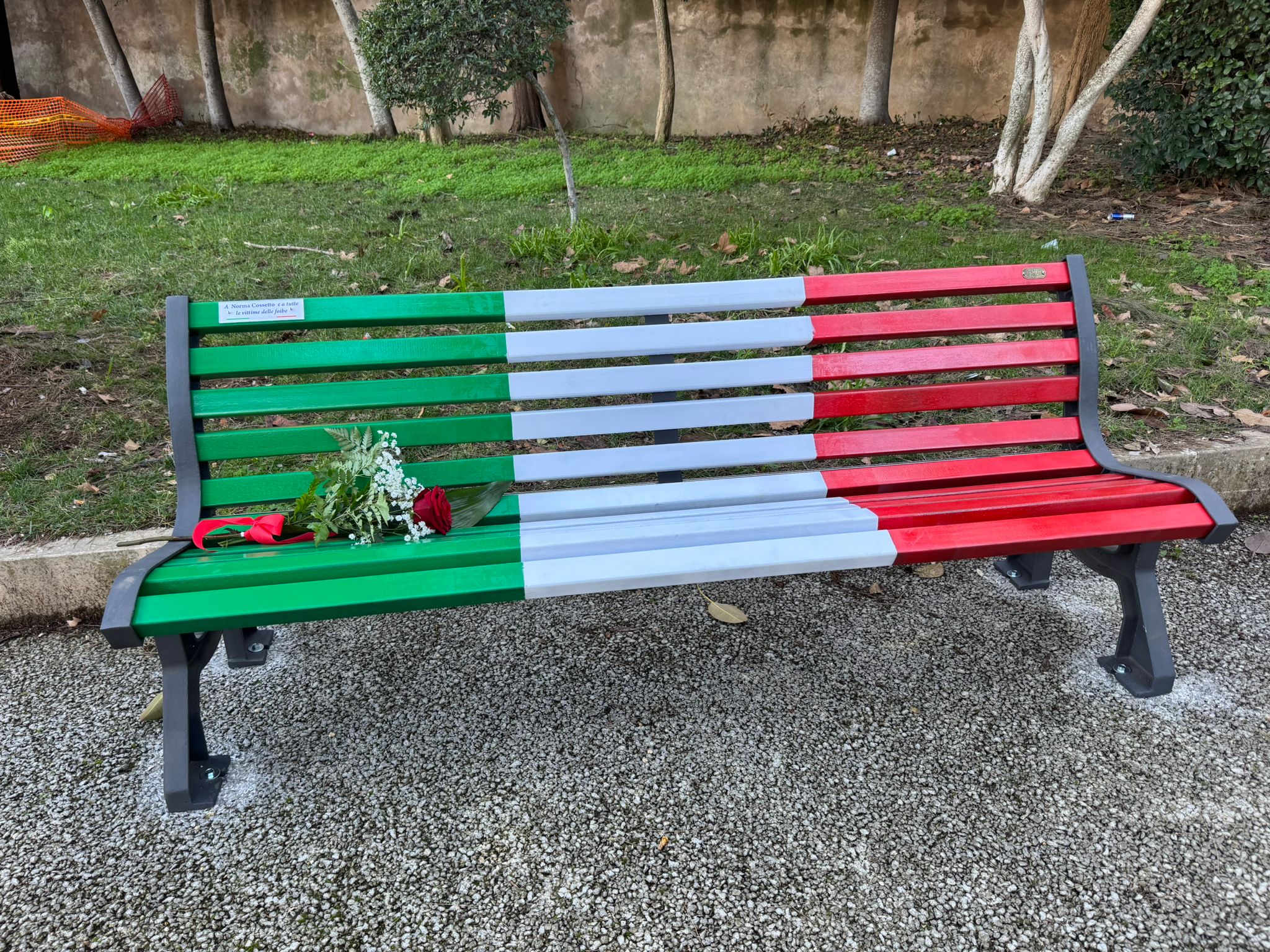 Ragusa inaugura la panchina Tricolore in memoria delle vittime delle foibe