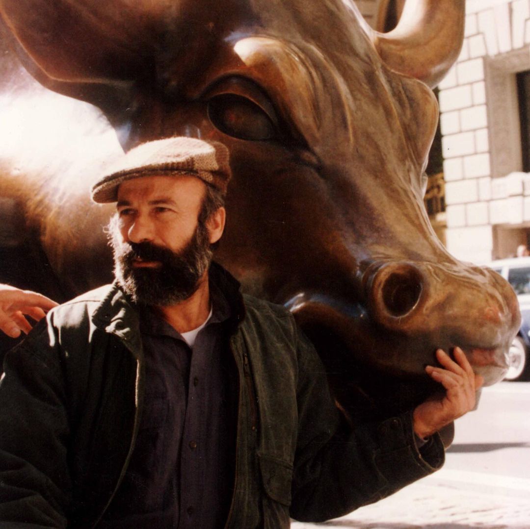 Quattro anni senza Arturo Di Modica: il ricordo dello scultore del “Toro di Wall Street”