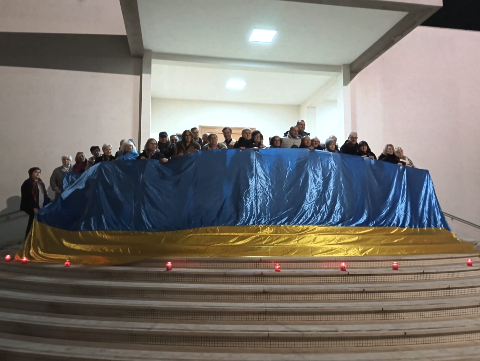 Comiso si unisce in preghiera per la pace in Ucraina: il dolore di una comunità lontana dalla propria terra