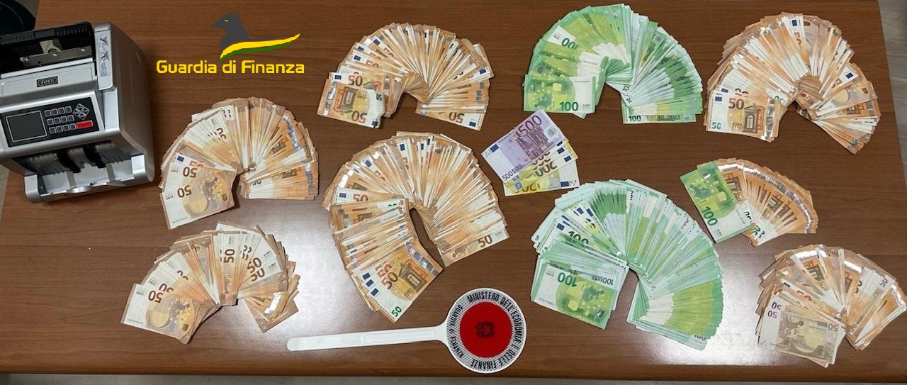 Evade tre milioni di euro di imposte, sequestro per ditta individuale modicana