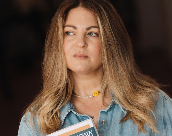 “1999 THE DIARY”: il tour promozionale del romanzo di Federica Guarneri fa tappa a Ragusa