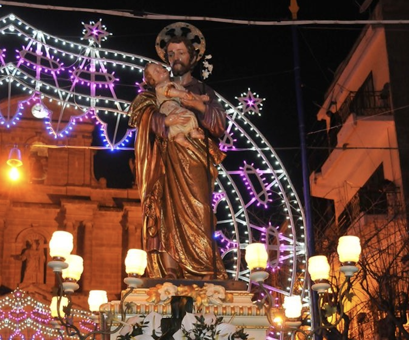 Da Ragusa a Santa Croce passando per Scicli, ci si prepara alla festa di San Giuseppe