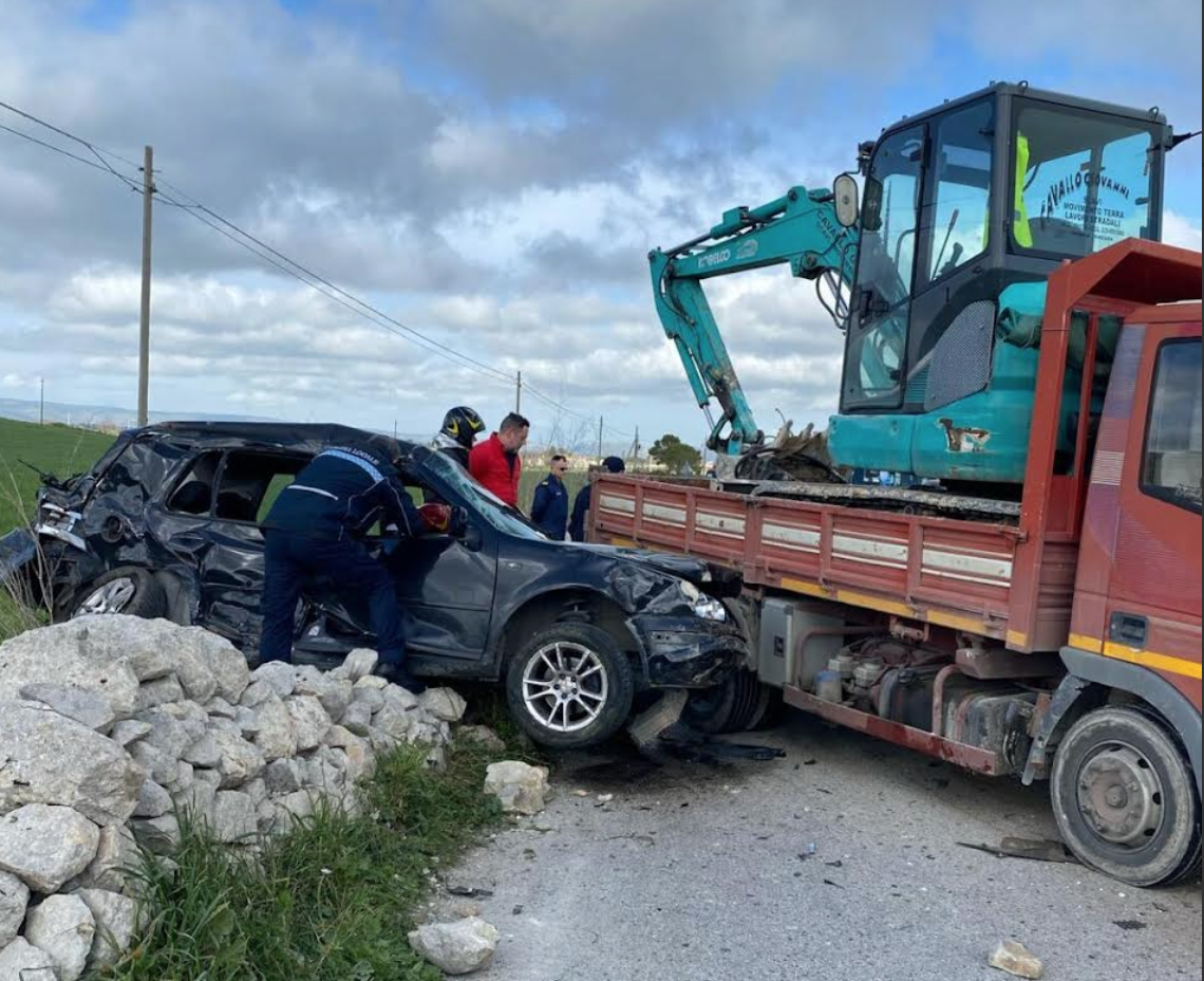 Gravissimo incidente a Ragusa. Ferito un giovane di 36 anni. Intervenuto elisoccorso