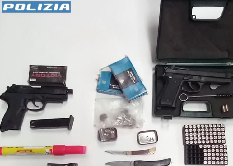 Movida “da incubo” a Ispica: scattano denunce e arresti, sequestrate armi e stupefacenti