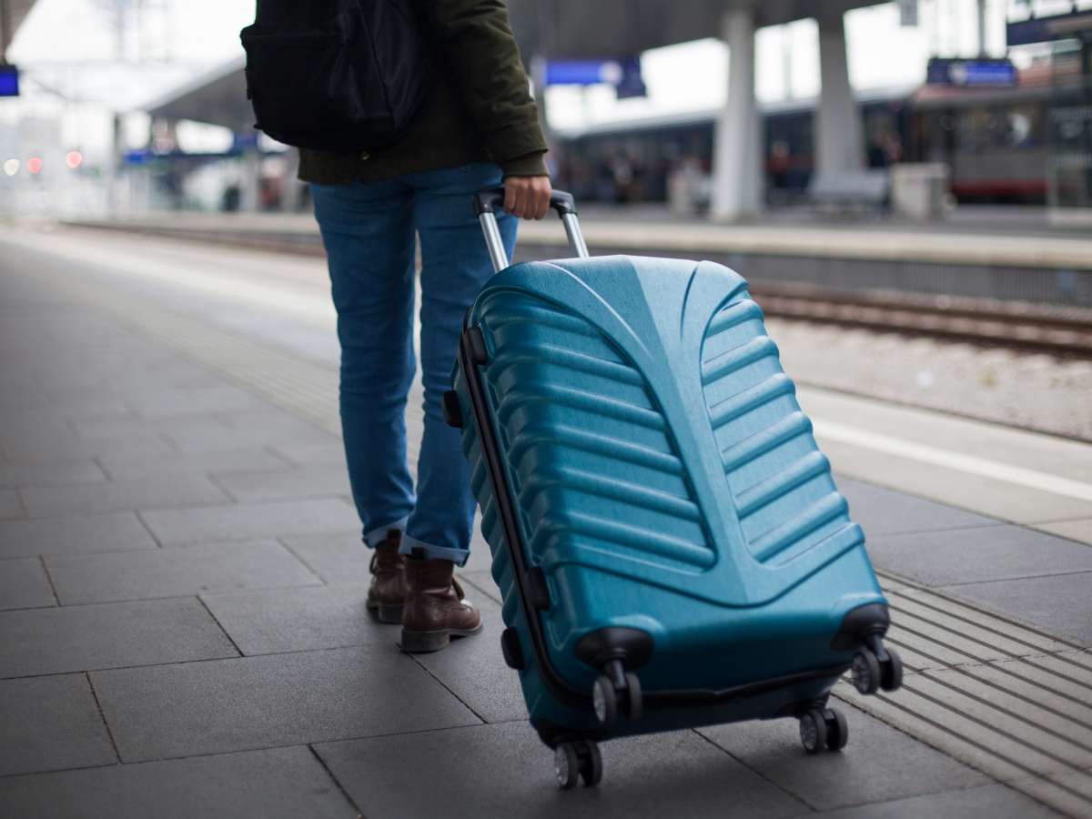 Via dalla provincia di Ragusa: emigrate all’estero quasi 5.000 persone in tre anni