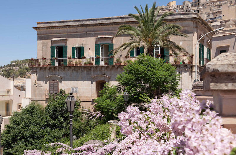 Sicilia Segreta: visita guidata a Palazzo Castro-Polara Grimaldi a Modica