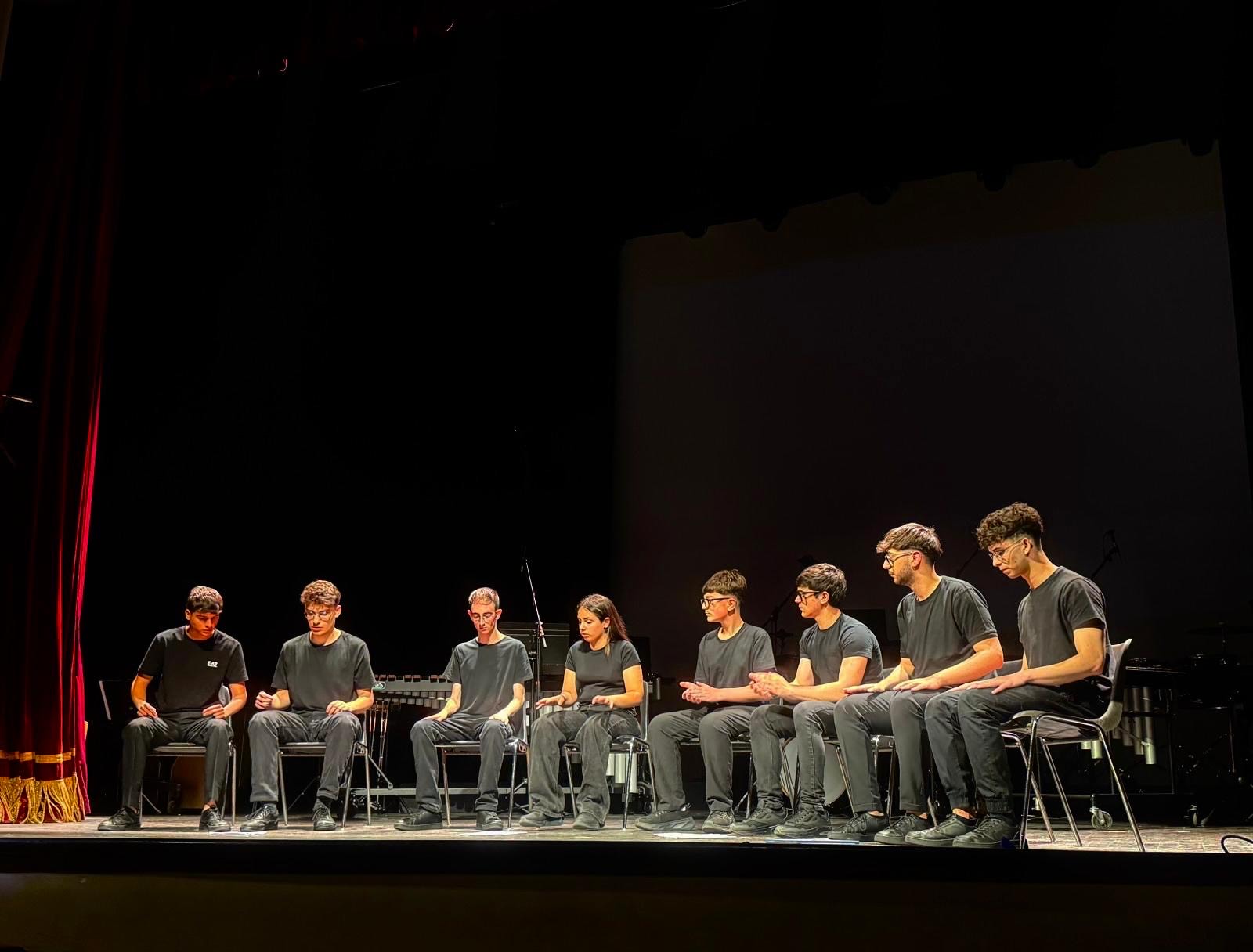Il Liceo Musicale “G. Verga” incanta Modica con un concerto tribale e contemporaneo