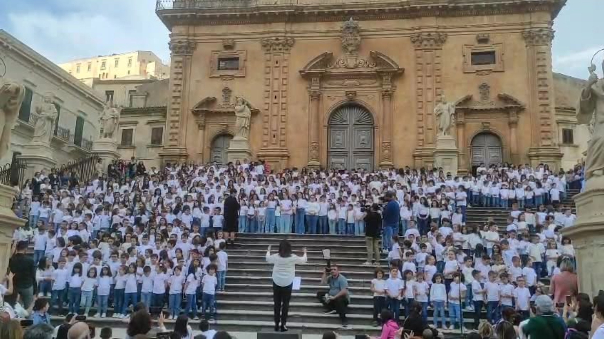 Da Modica il grido di pace lanciato dai bambini