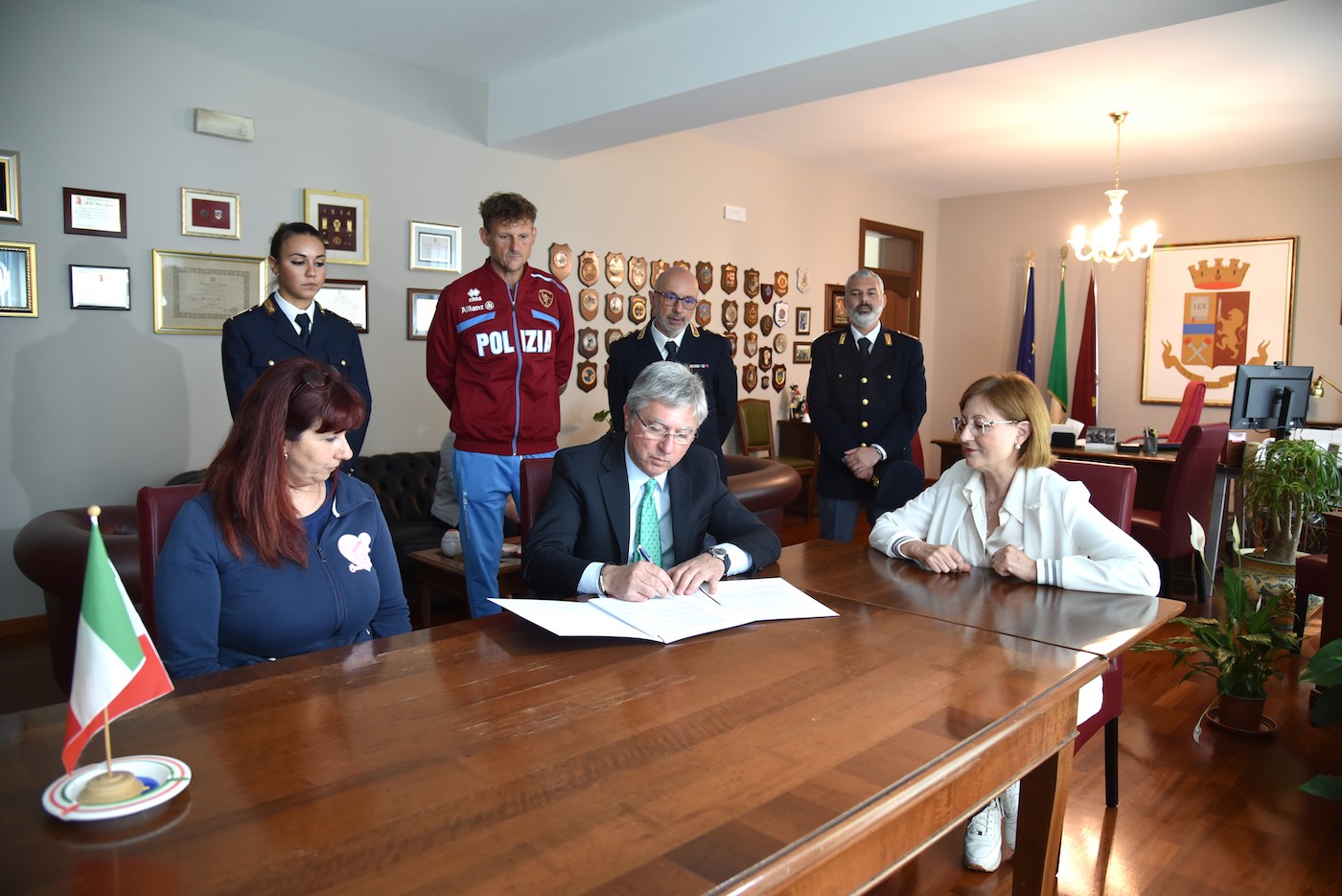 Una valigia per rinascere: parte anche a Vittoria il progetto salva-vite