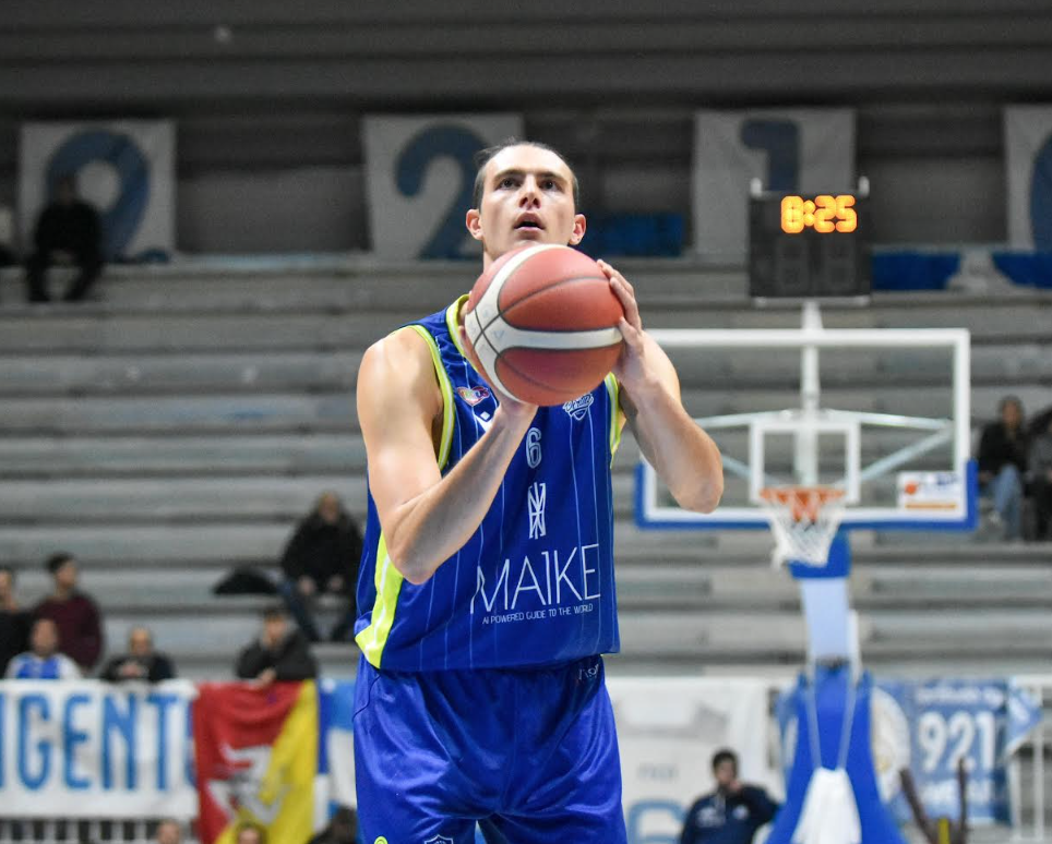 La Virtus Ragusa sbanda dopo l’intervallo, Piombino si aggiudica gara 1