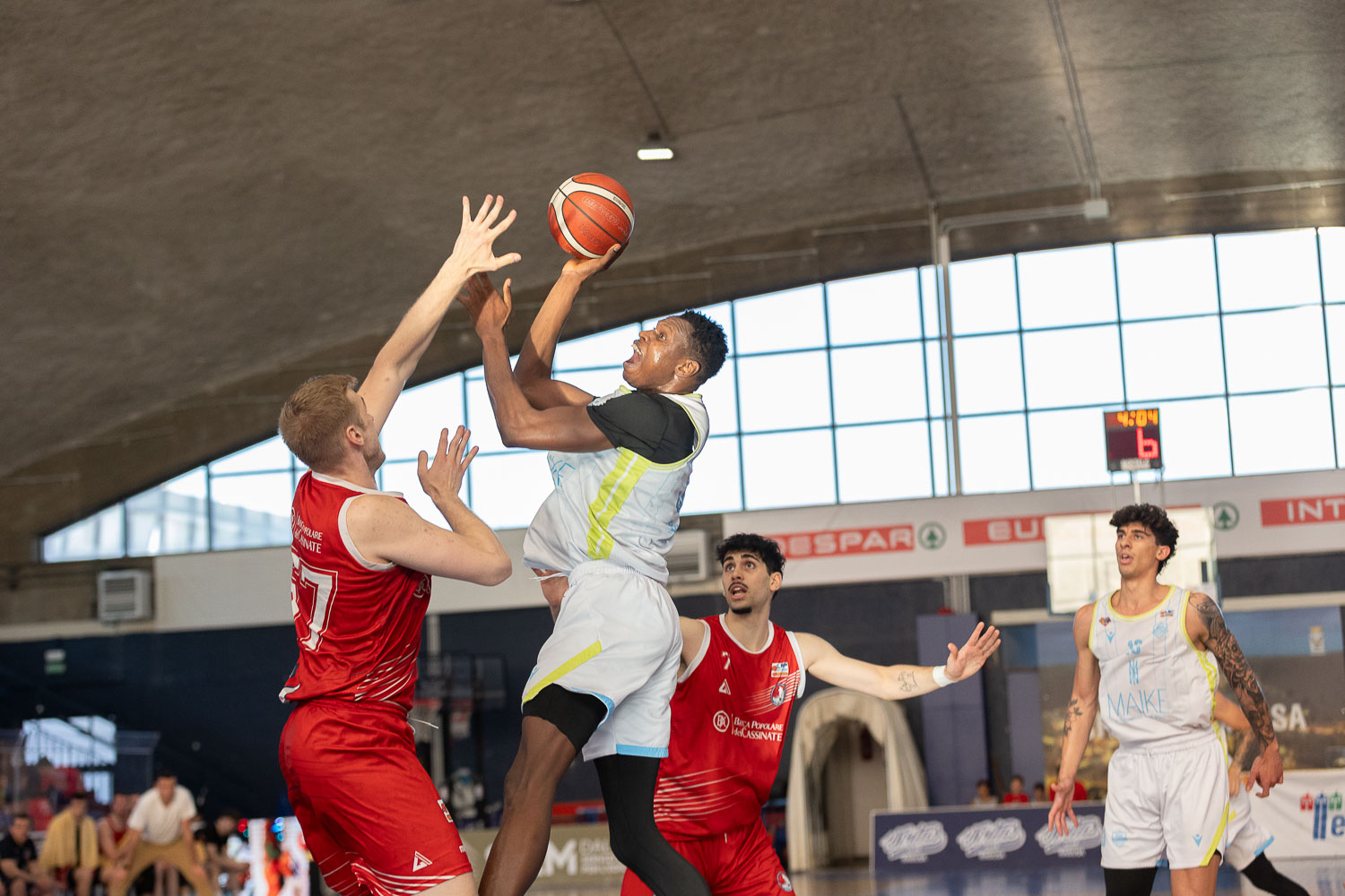 Basket: Virtus condannata alla retrocessione dalla rimonta del Cassino