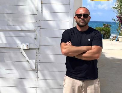 Punta Secca: si tuffa tra le onde e salva cinque vite, il coraggio di Giuseppe Muscia