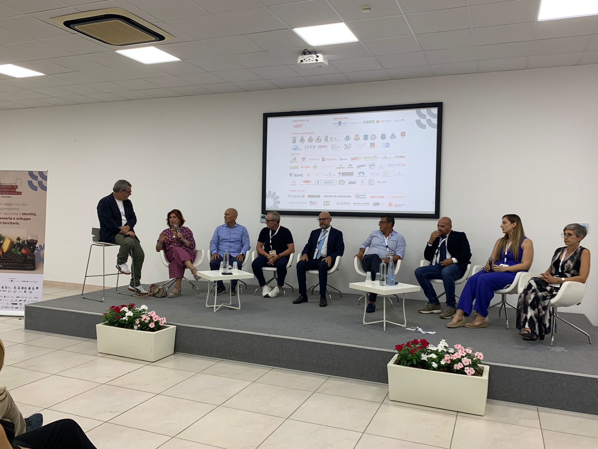 Dalla ghiotta di pesce al cioccolato affinato in cantina: i sapori che raccontano una Sicilia diversa al Festival del Giornalismo Enogastronomico