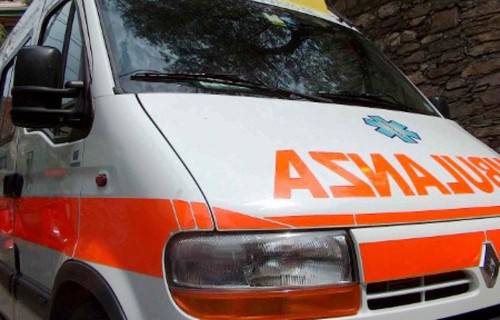 Scontro tra Tir e tre auto. Otto feriti in ospedale