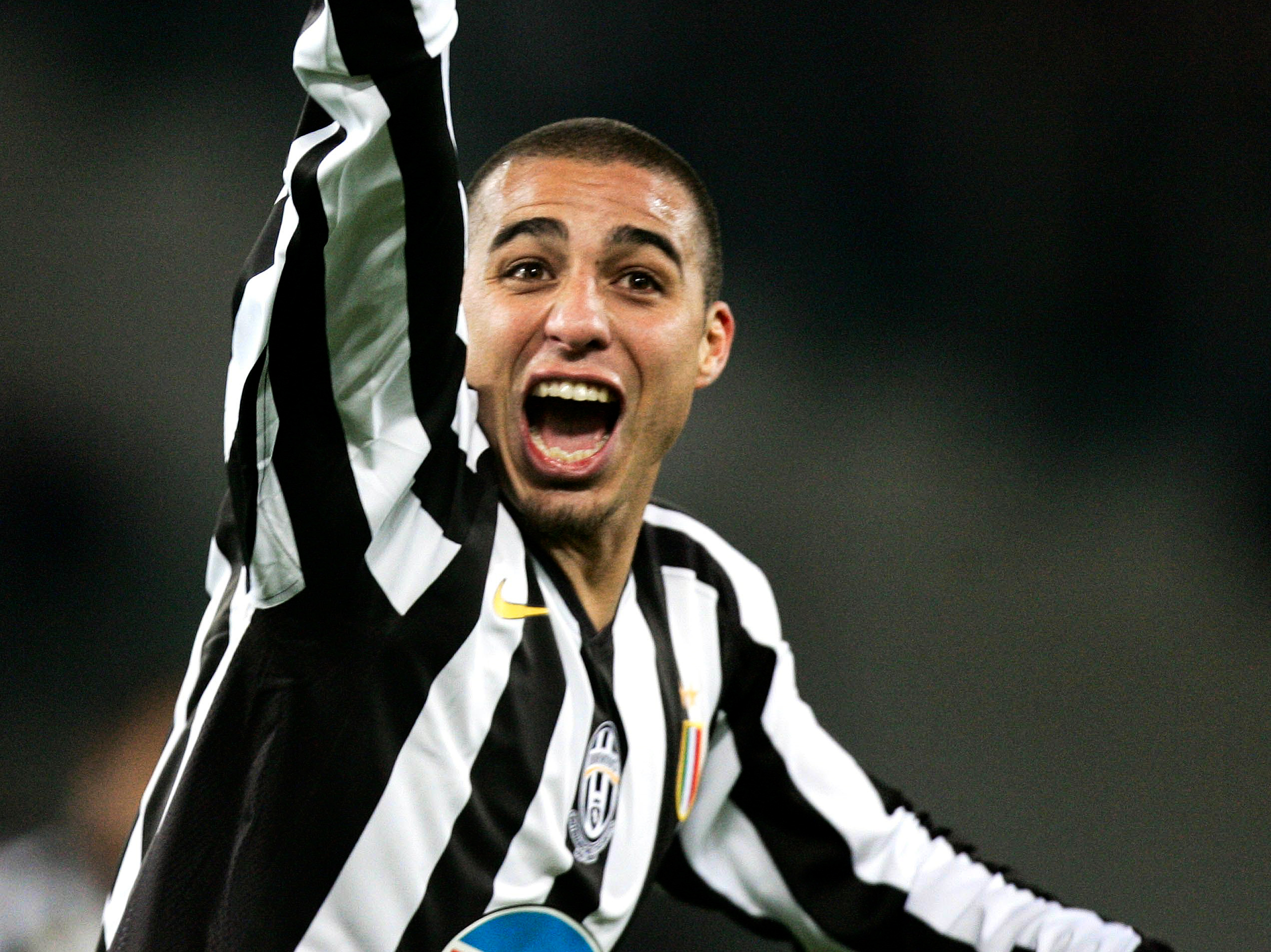 David Trezeguet a Modica: l’ex bomber della Juventus incontra i tifosi