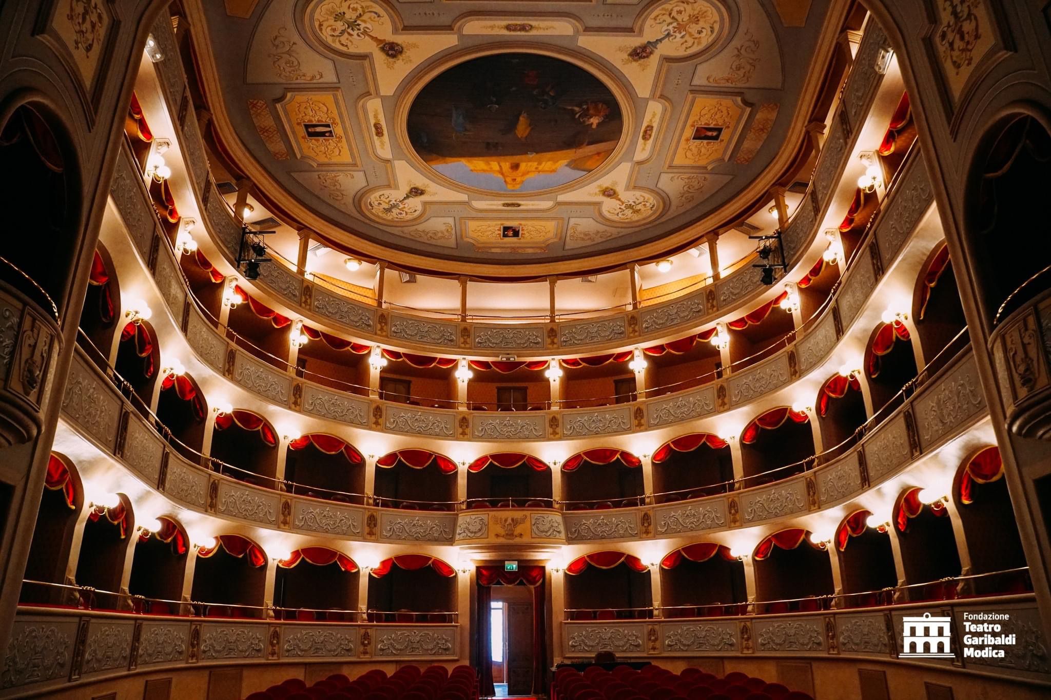 Teatro Garibaldi Modica: al via la stagione di prosa 2025-2026 con dieci grandi spettacoli