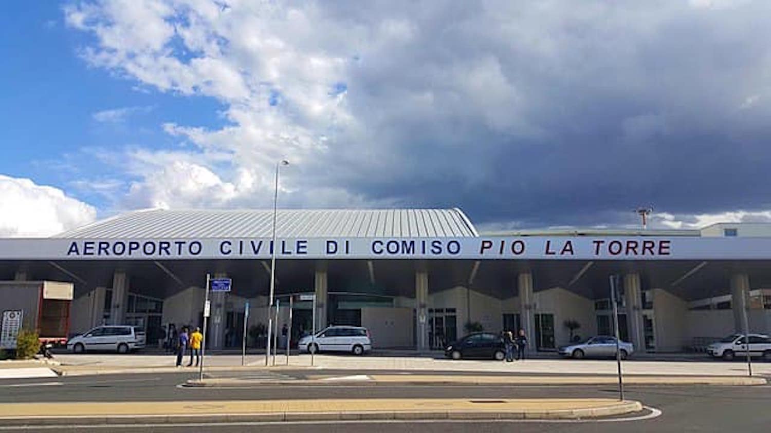 Voli sospesi a Catania: il Codacons chiede un piano permanente con Comiso