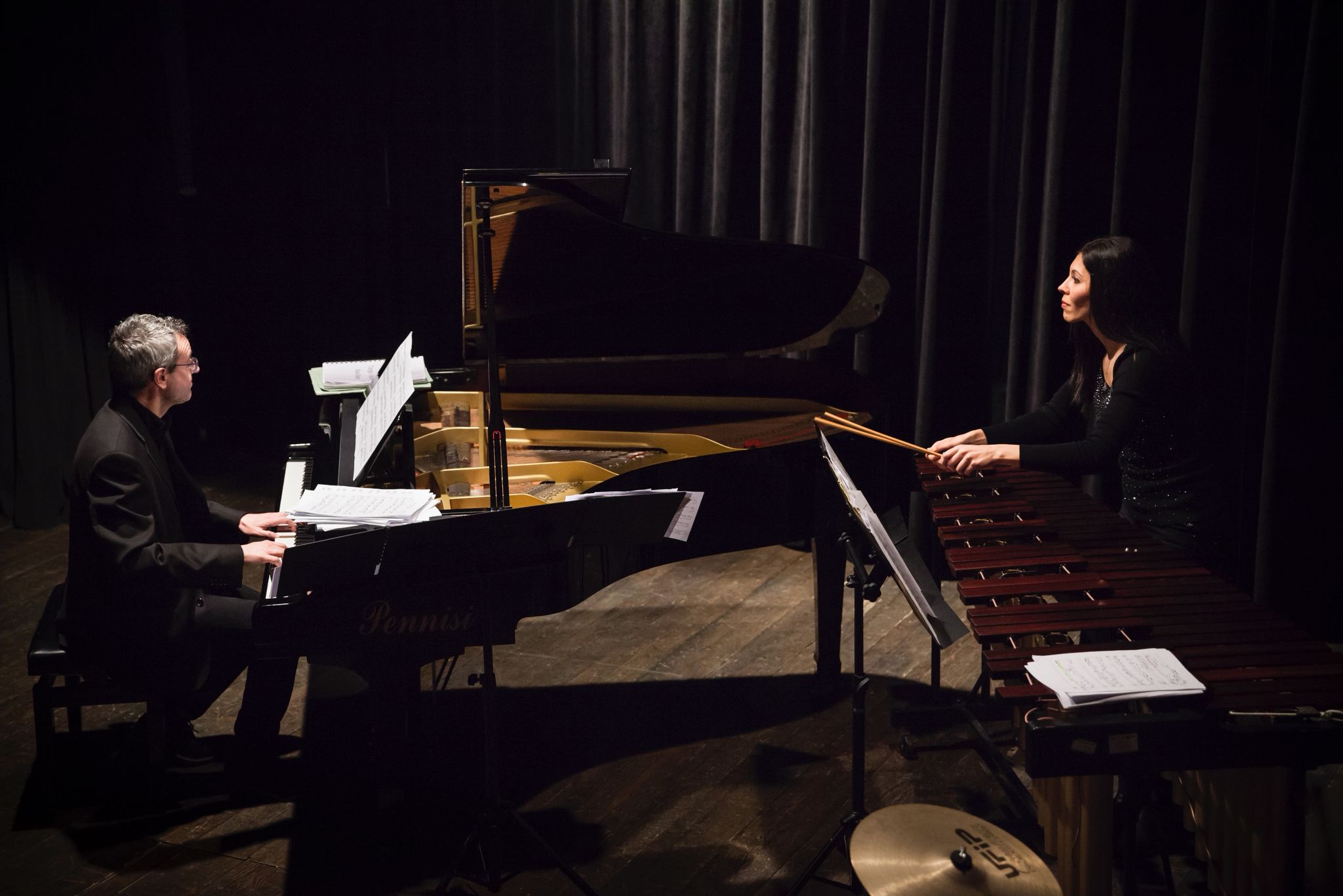 Fogli sparsi e note musicali: a Melodica ci sono Flavia La Perna e Francesco Scrofani Cancelleri
