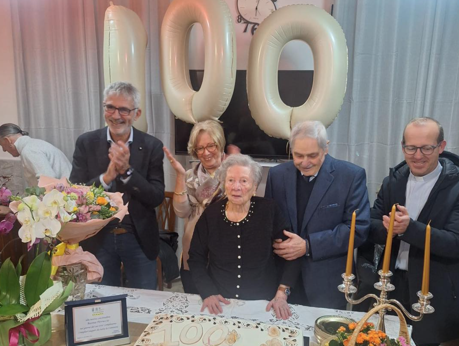 Ragusa festeggia i 100 anni della signora Rosina: un compleanno che racconta la longevità della città