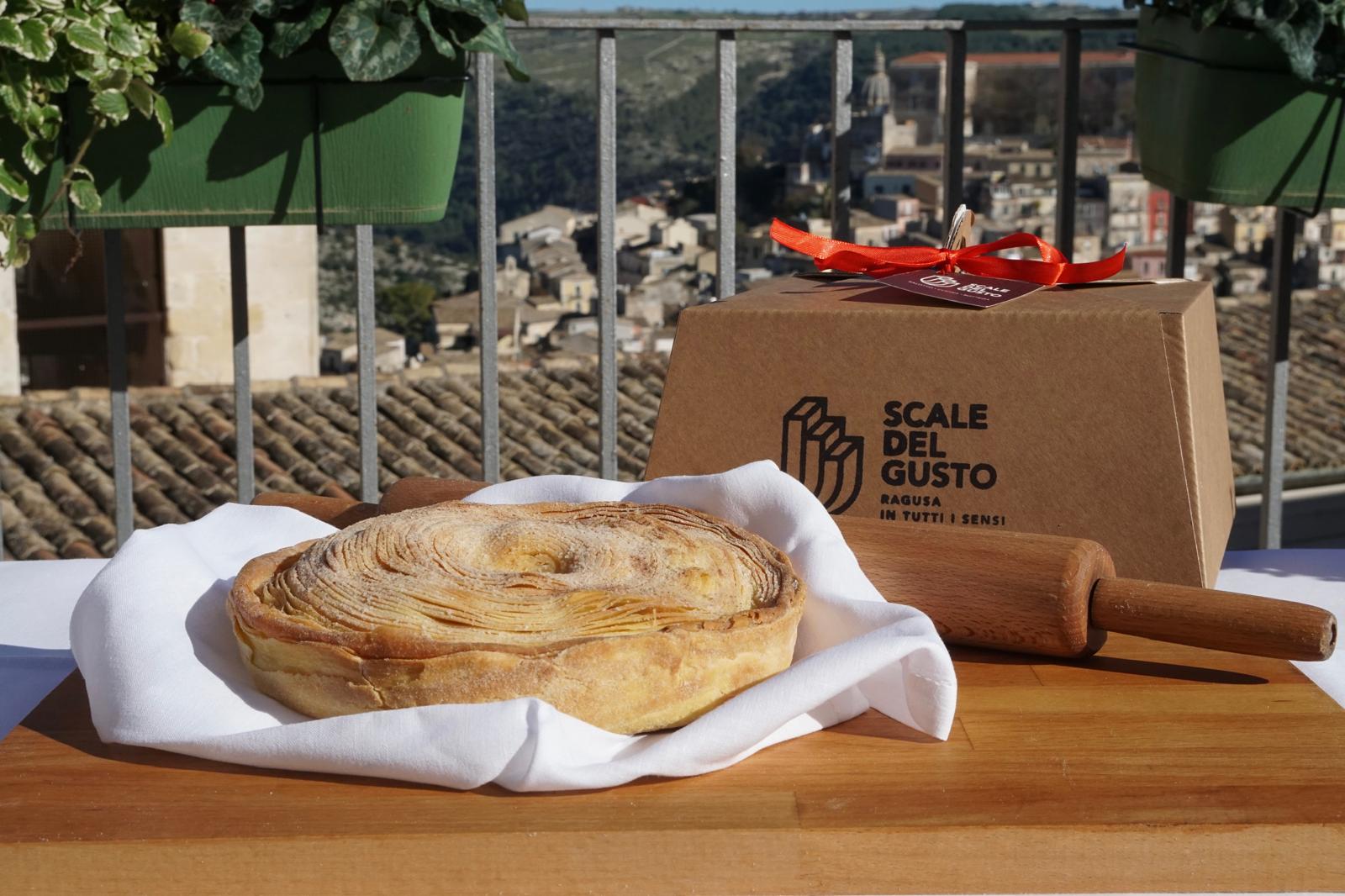 Un profumo di casa per le feste: lo Sfoglio ragusano da portare a tavola firmato Scale del Gusto. Ecco la ricetta secondo tradizione