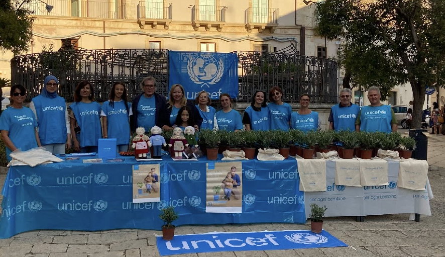 Unicef Ragusa, Natale di solidarietà: fondi per combattere la malnutrizione infantile