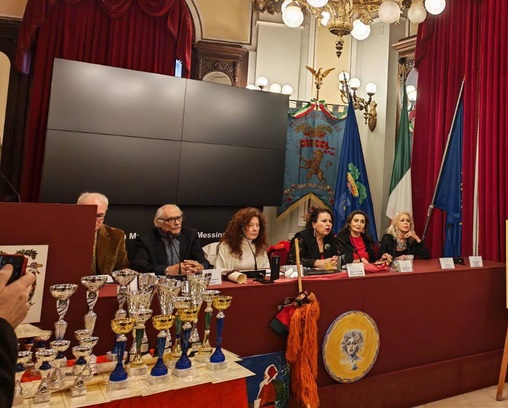 L’artista Rosetta Raia premiata a Messina: secondo posto nel concorso dell’Accademia Euromediterranea