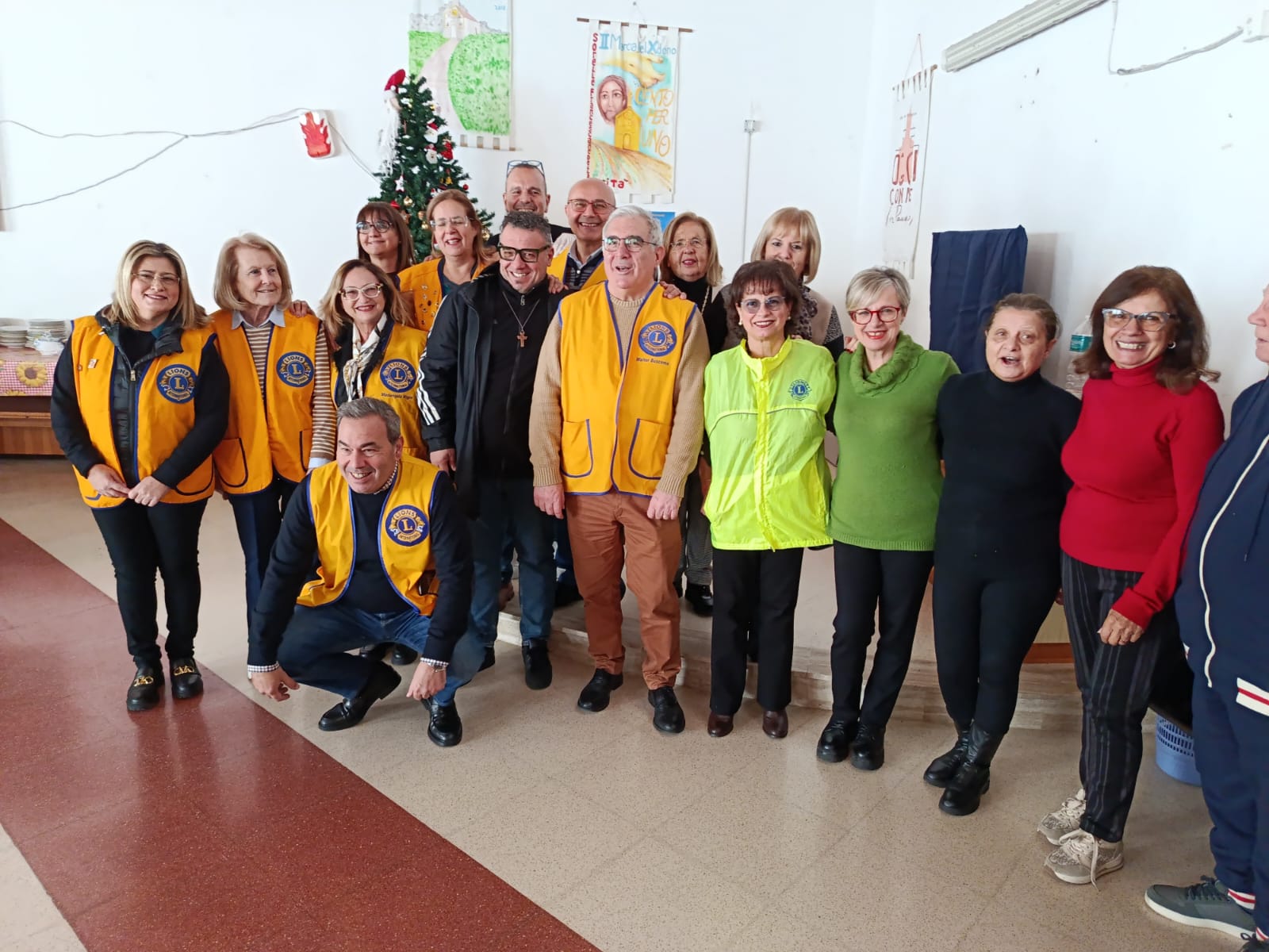 “Aggiungi un posto a tavola”, il Lions Club a Pozzallo accanto ai più fragili