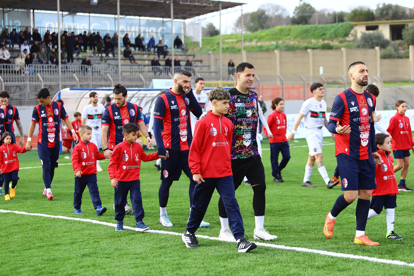 È l’anno del Modica. I rossoblu battono l’Atletico Catania: il gol partita segnato a tempo scaduto