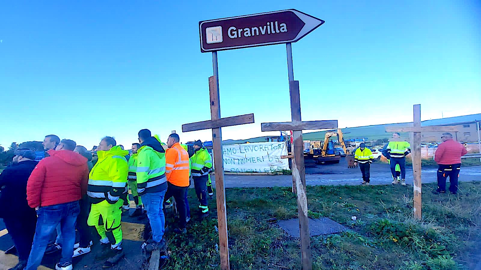 Raddoppio Catania–Ragusa, appalto in crisi al lotto 3: tensione al tavolo in Prefettura, lavoratori senza stipendio da mesi