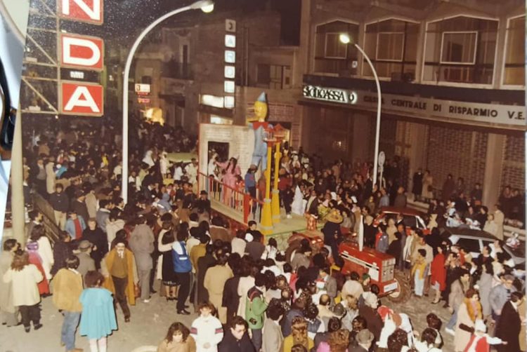 Storie di Sicilia: Ragusa 1983, il Carnevale che unì una generazione. FOTO