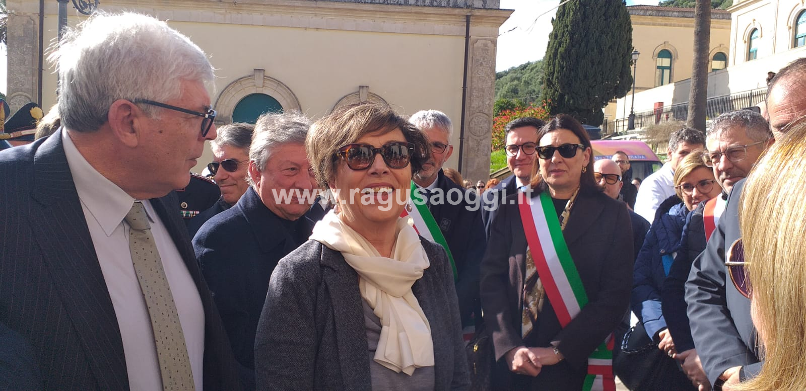 Daniela Faraoni in provincia di Ragusa: giornata di inaugurazioni. Si parte con il CPA di Scicli
