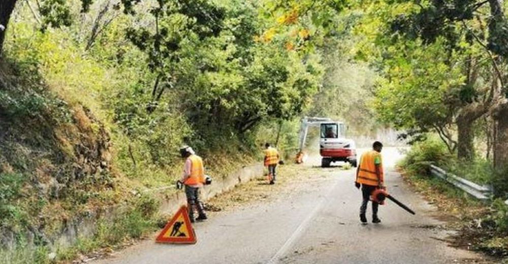 Scicli si prepara alla primavera: partono scerbatura e manutenzione dei quartieri