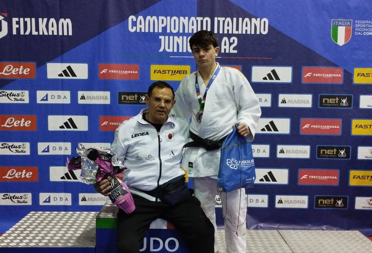 Giulio Ramazzotto doppio bronzo in 15 giorni: trionfo l’atleta di judo Scicli