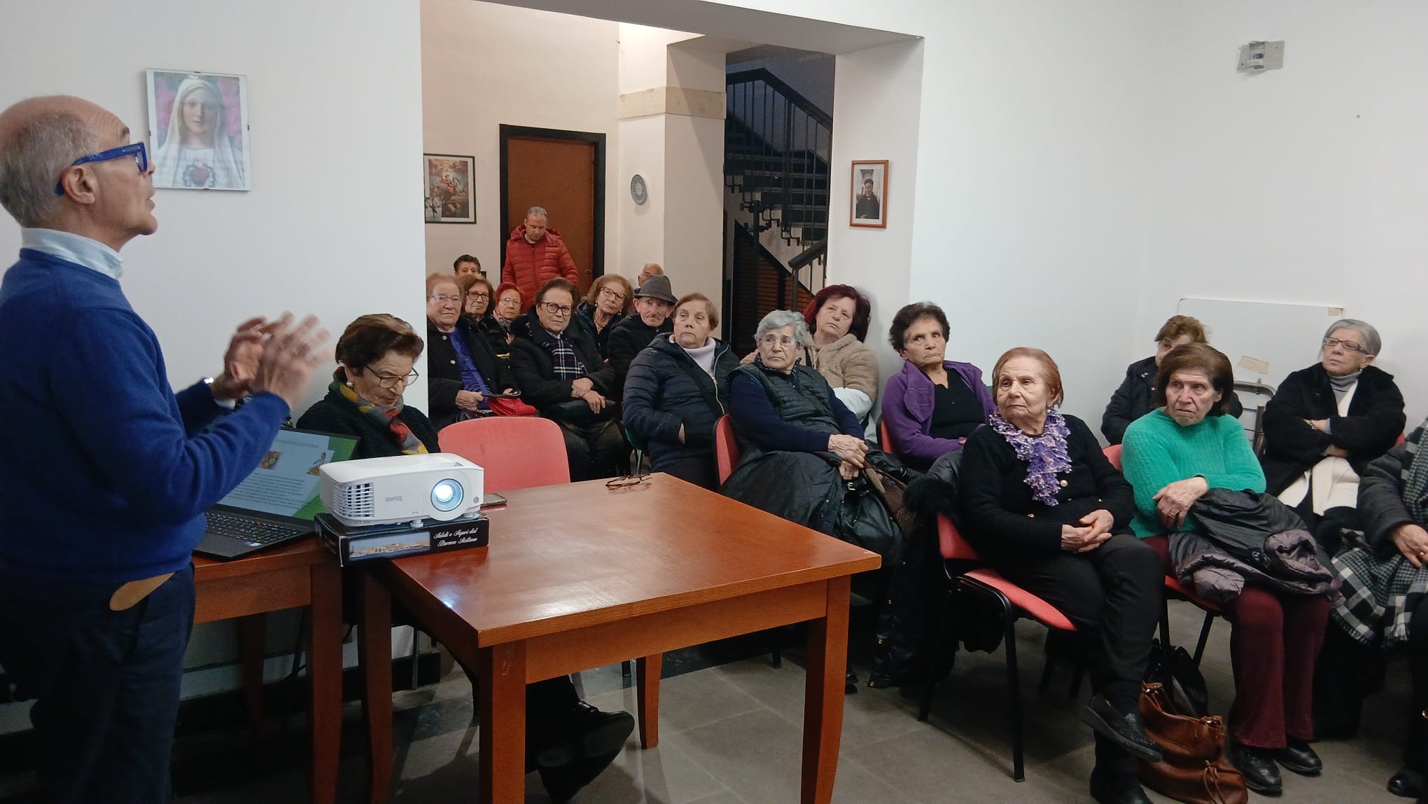 “Nonni Smart”: una bella iniziativa della Misericordia per non lasciare indietro gli anziani